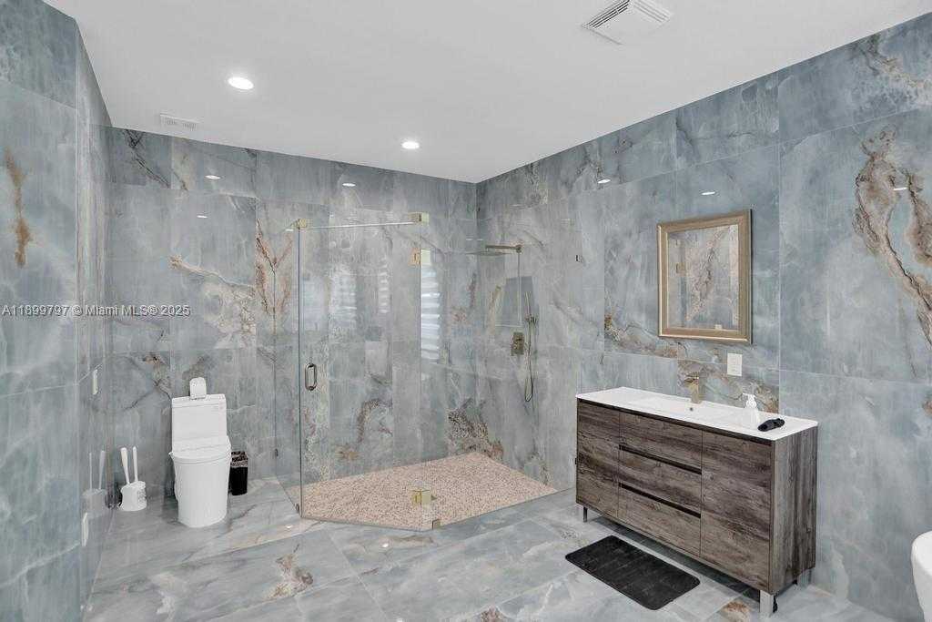 Small Image of 3152 SOUTH WEST 147TH AVE, Davie Number 25