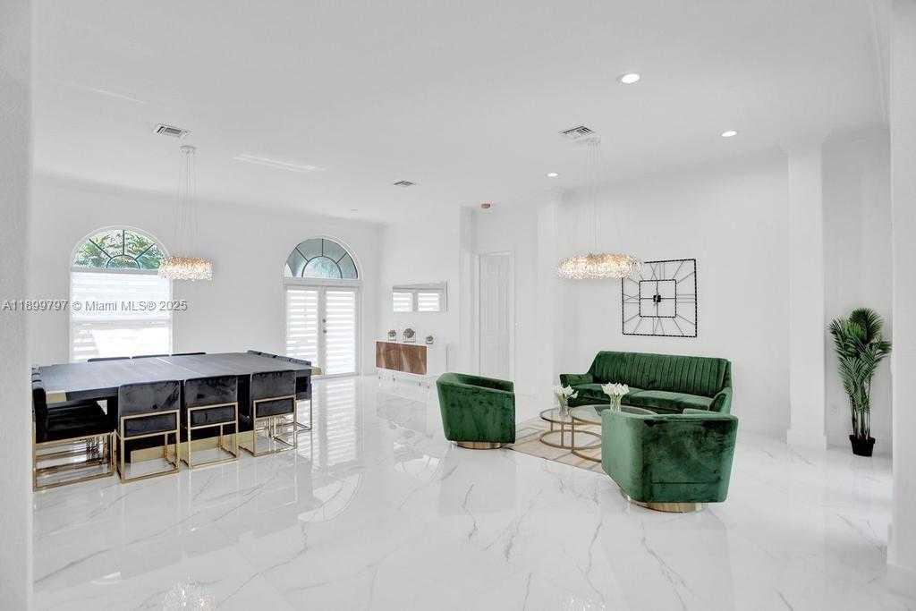 Small Image of 3152 SOUTH WEST 147TH AVE, Davie Number 49