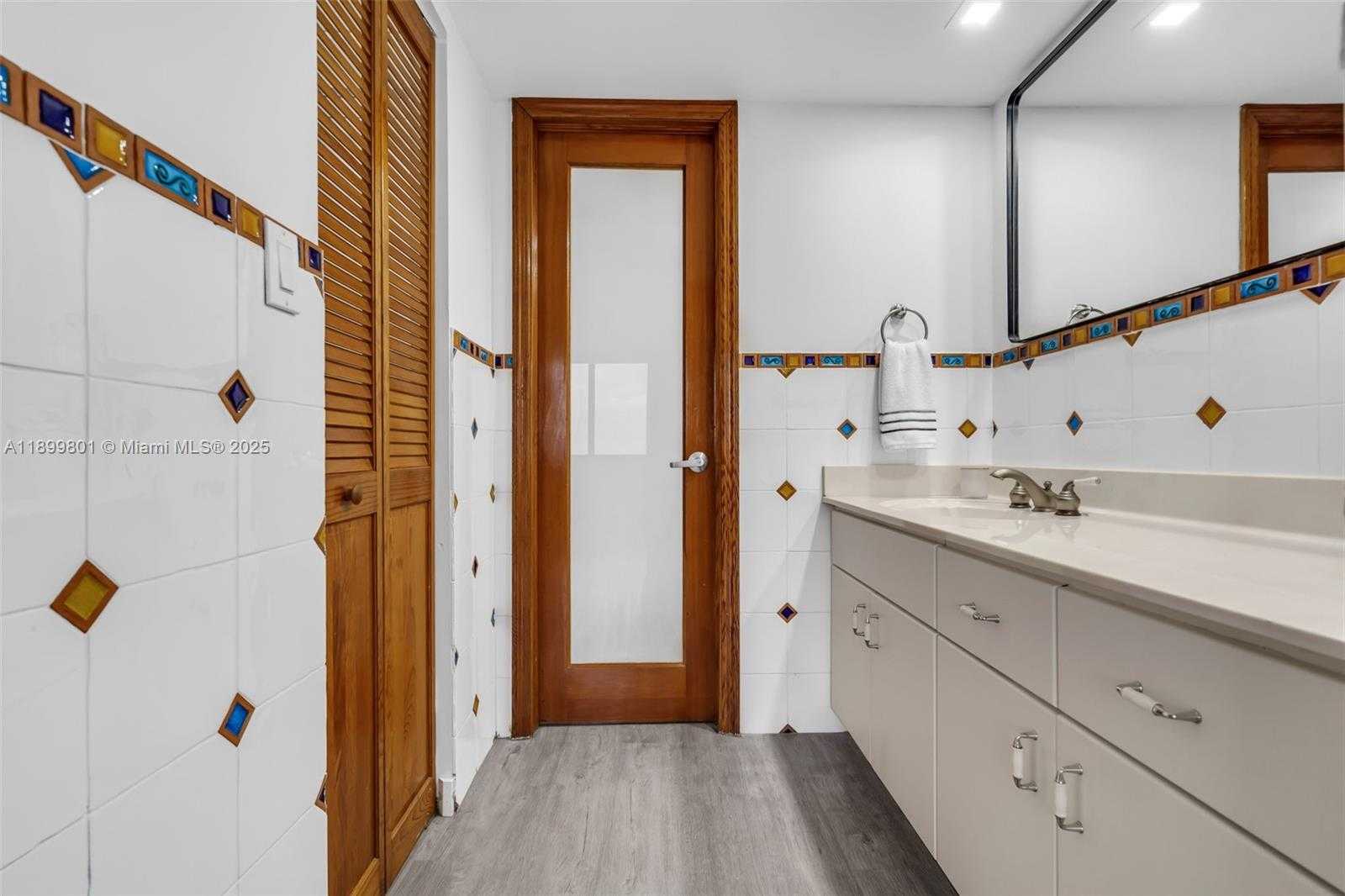 Small Image of 2333 BRICKELL AVE #PH208, Miami Number 21