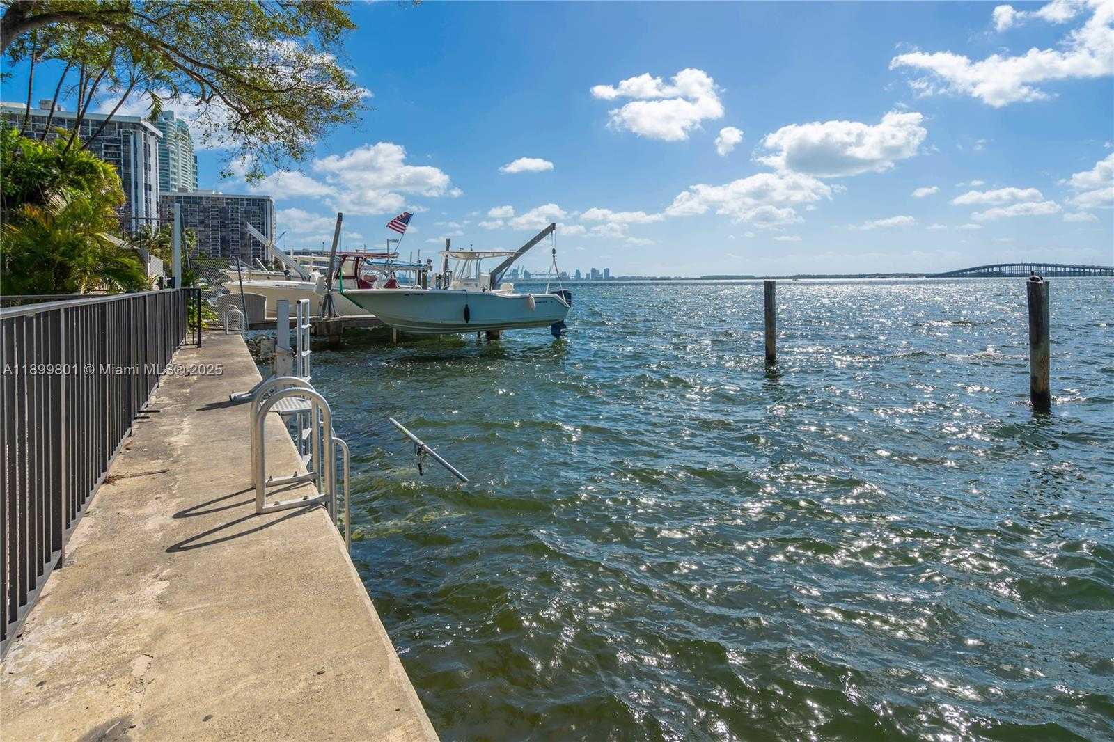 Small Image of 2333 BRICKELL AVE #PH208, Miami Number 27