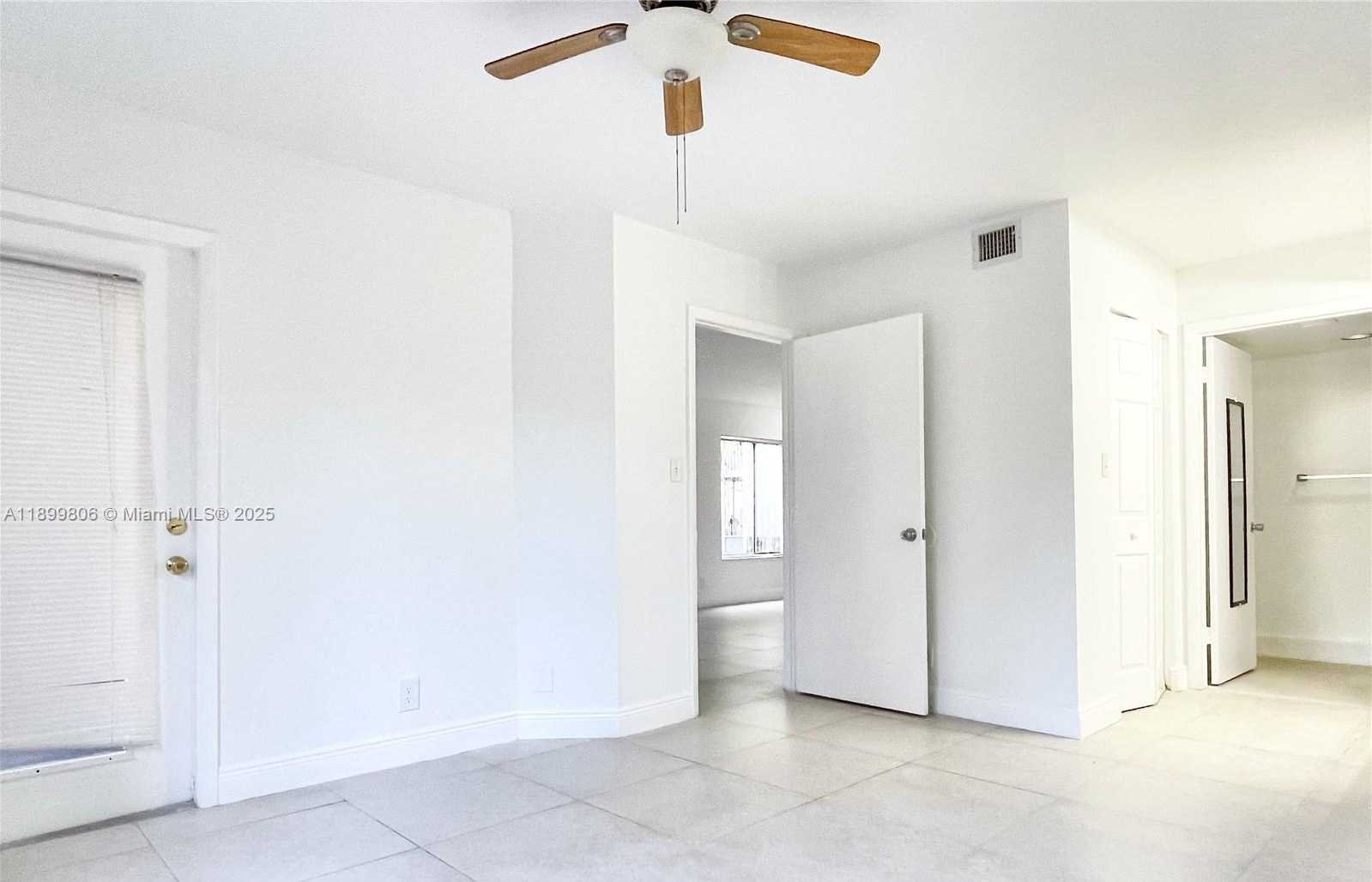 Small Image of 9420 SW 140th Ct, Miami, FL 33186, USA Number 11