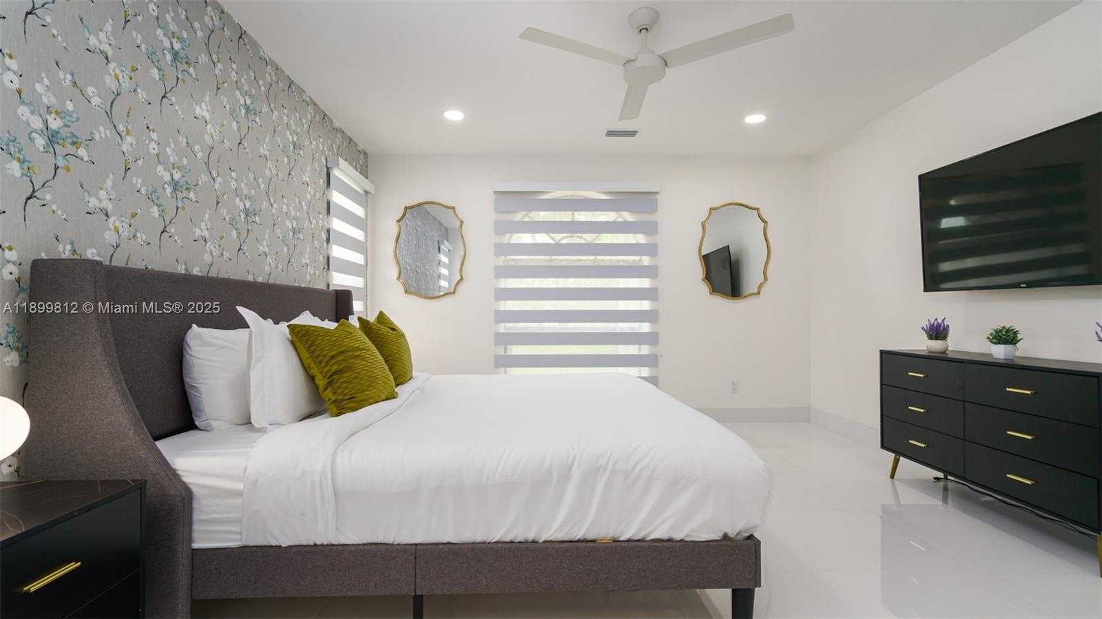 Small Image of 1361 NORTH WEST 116TH AVE, Plantation Number 13