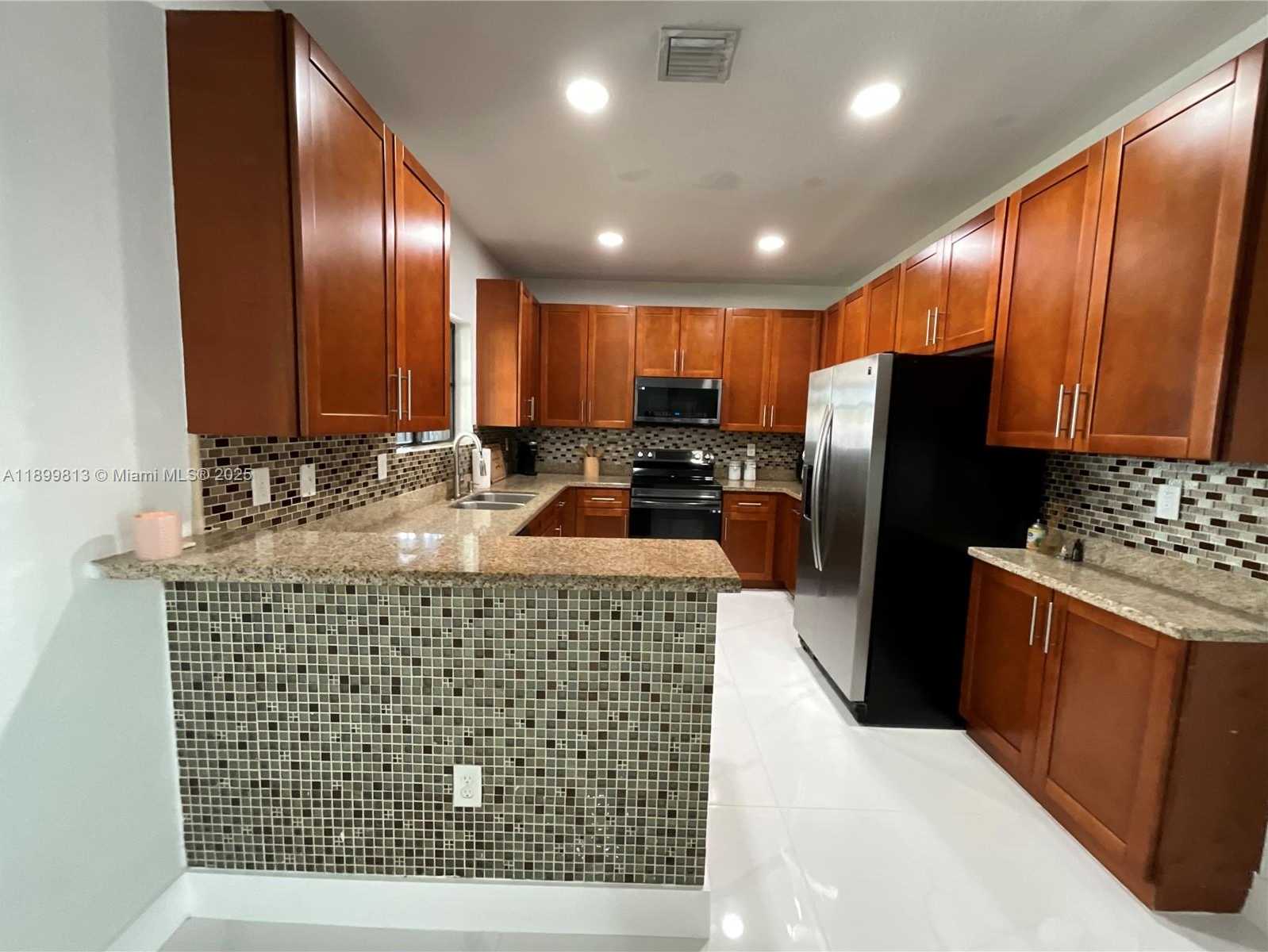 Small Image of 13201 SOUTH WEST 274TH TER, Homestead Number 9