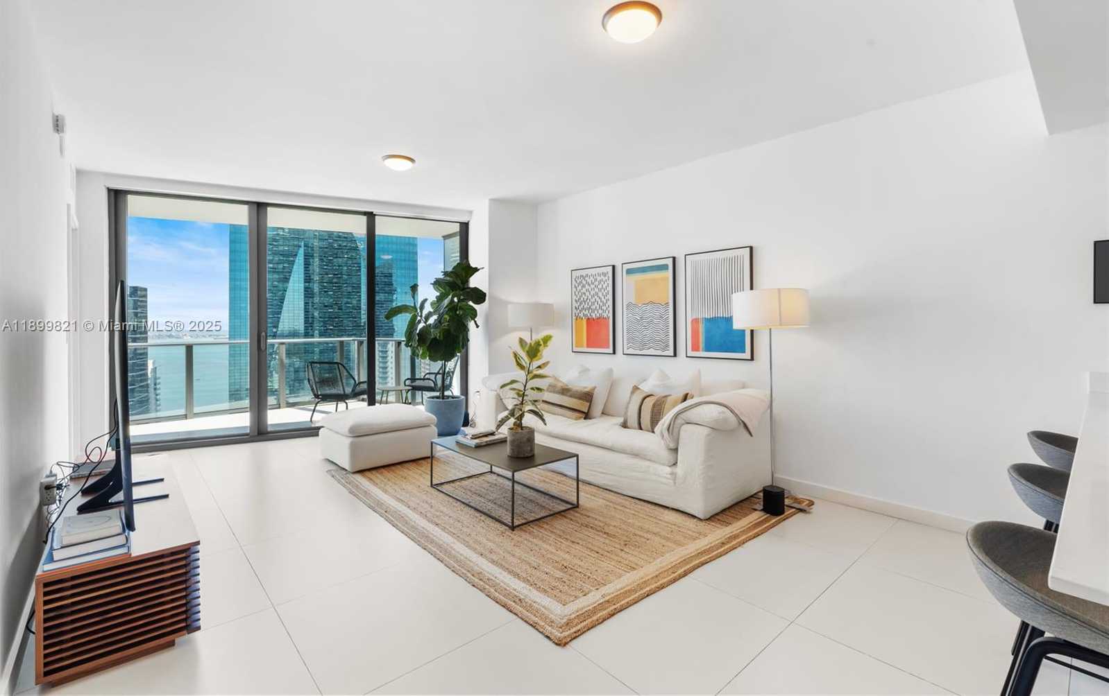 Imagen de Pequeño Objeto