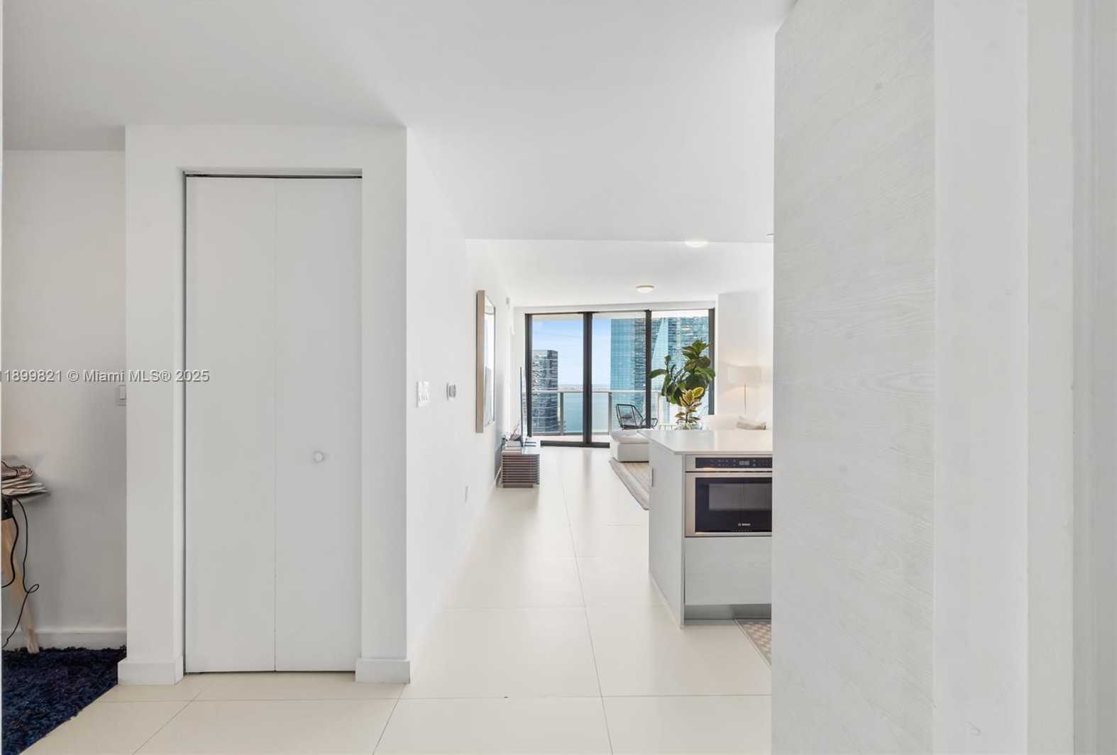 Imagen de Pequeño Objeto