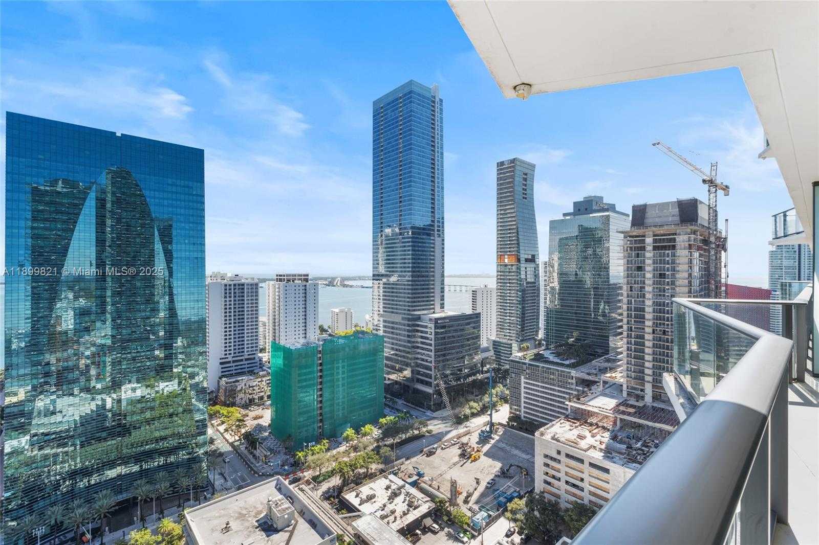 Imagen de Pequeño Objeto