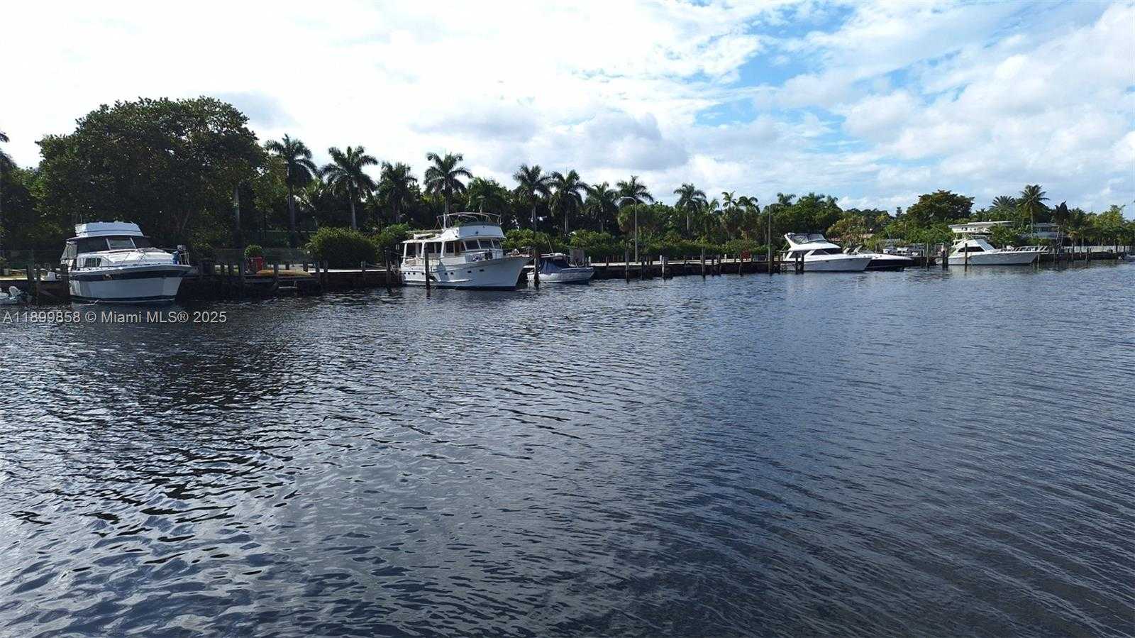 Small Image of 601 THREE ISLANDS BLVD #404, Hallandale Beach Number 6