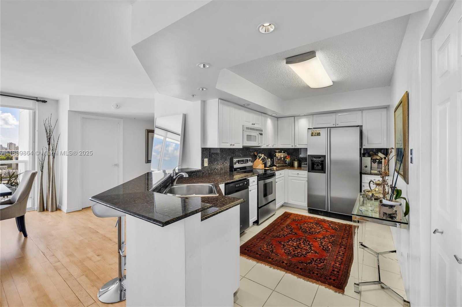 Small Image of 1900 SUNSET HARBOUR DR #1205/07, Miami Beach Number 7