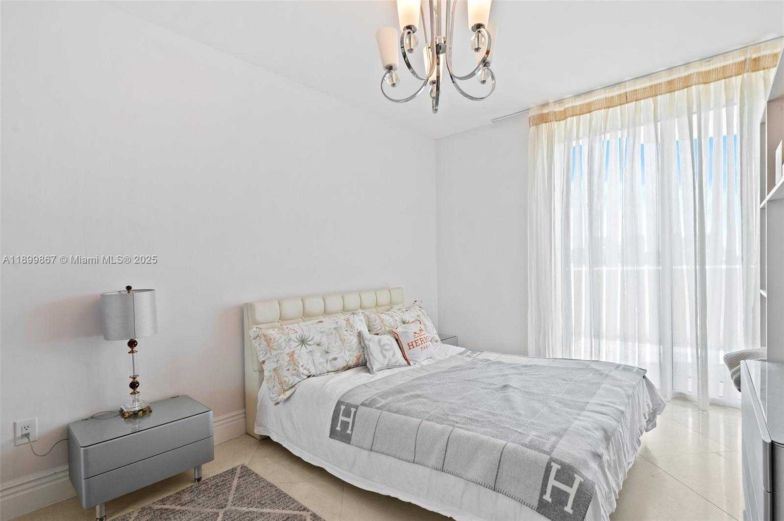 Small Image of 17875 COLLINS AVE #702, Sunny Isles Beach Number 23