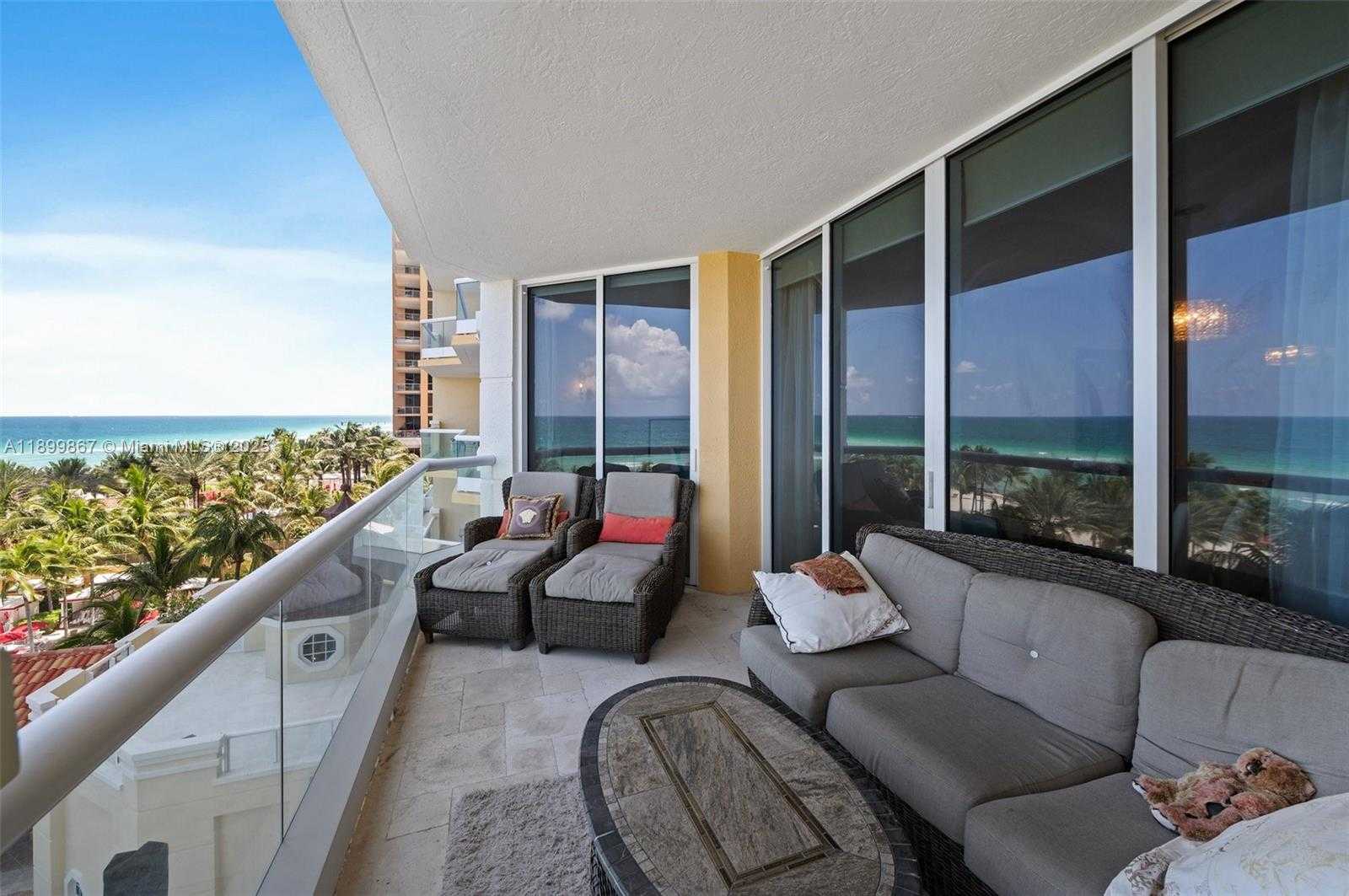 Small Image of 17875 COLLINS AVE #702, Sunny Isles Beach Number 7