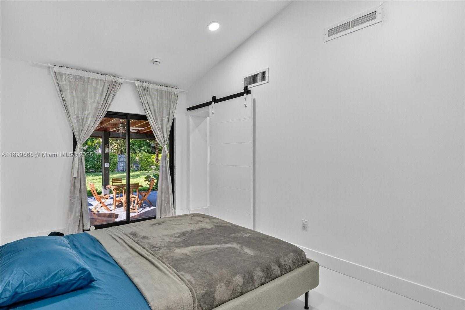 Small Image of 125 NORTH EAST 107TH ST, Miami Shores Number 21