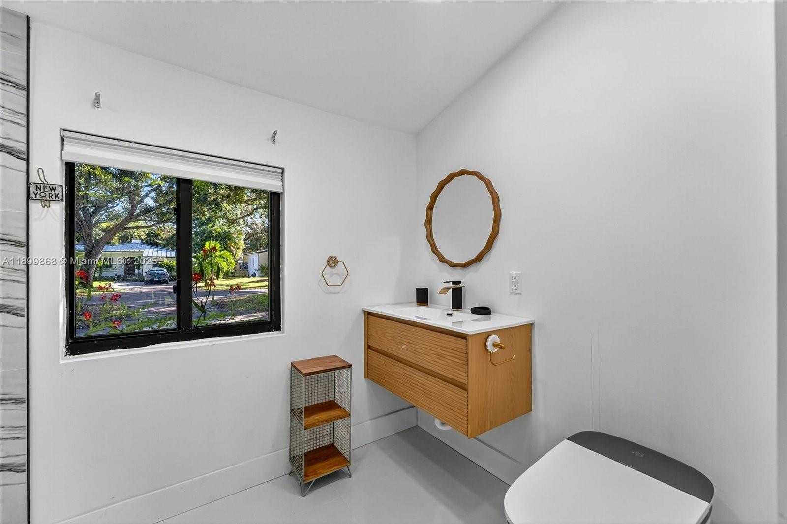 Small Image of 125 NORTH EAST 107TH ST, Miami Shores Number 23