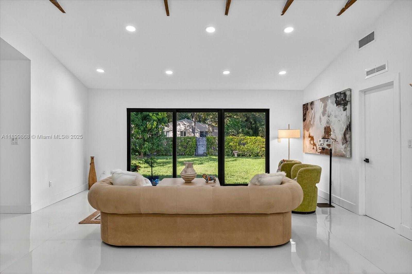 Small Image of 125 NORTH EAST 107TH ST, Miami Shores Number 3