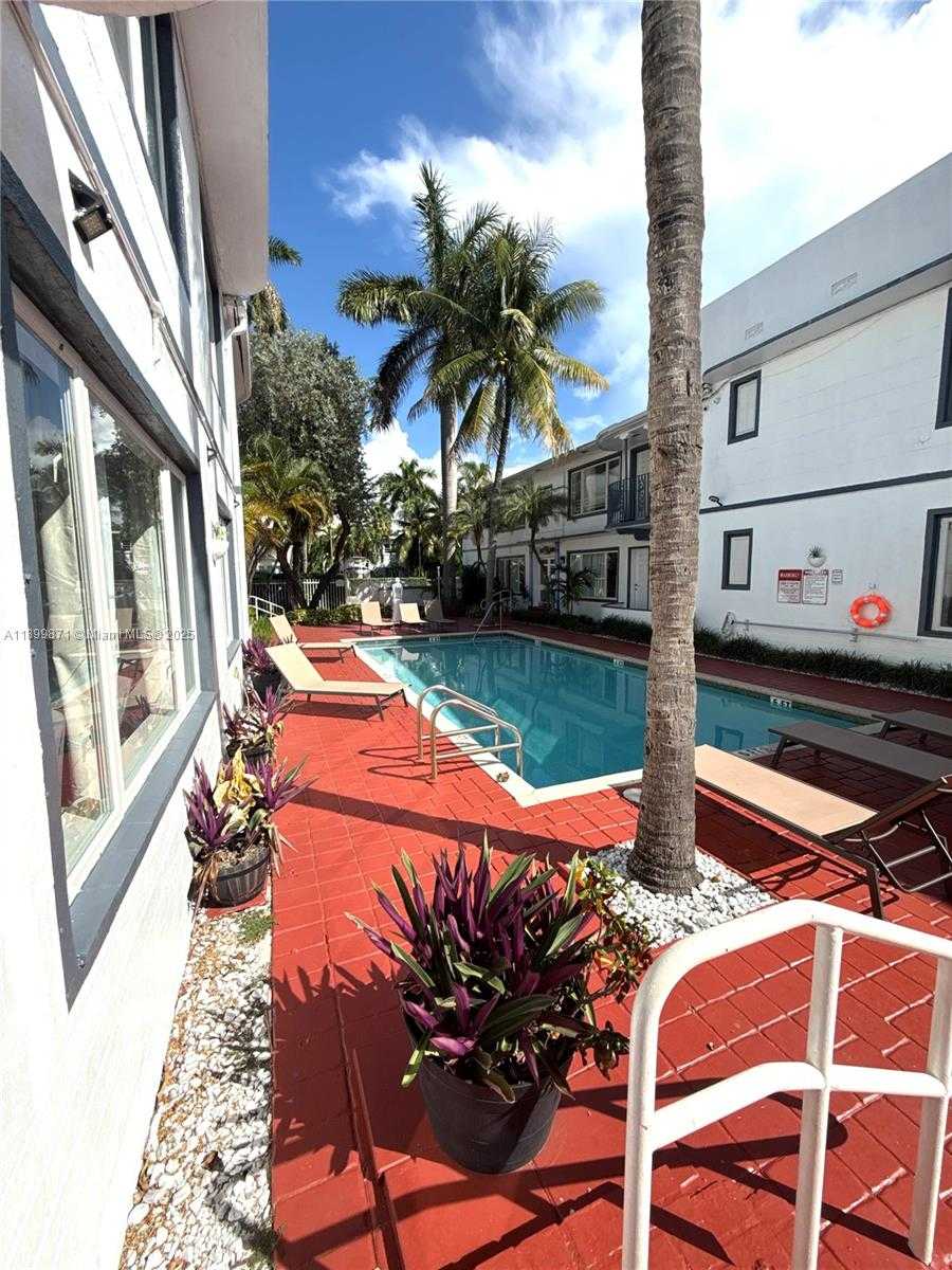 Small Image of 1538 JEFFERSON AVE #5, Miami Beach Number 17
