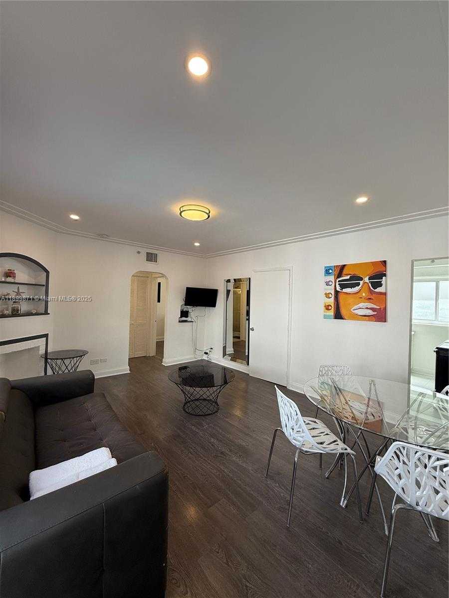 Small Image of 1538 JEFFERSON AVE #5, Miami Beach Number 2