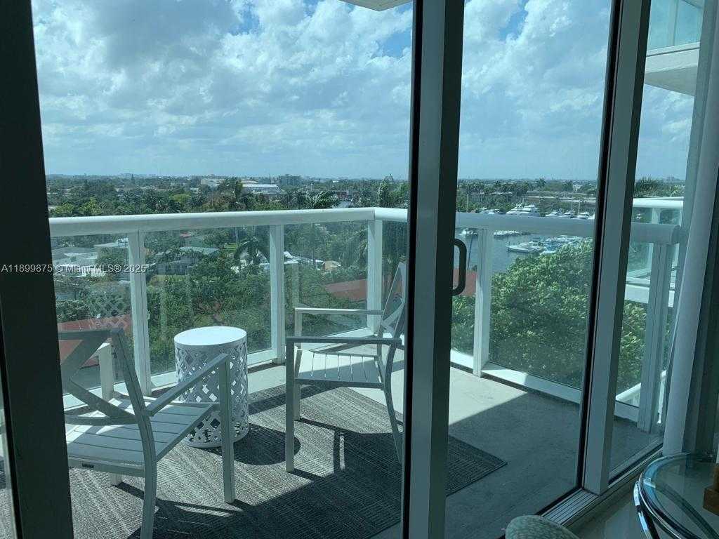 Small Image of 1861 NORTH WEST S RIVER DR #902, Miami Number 2