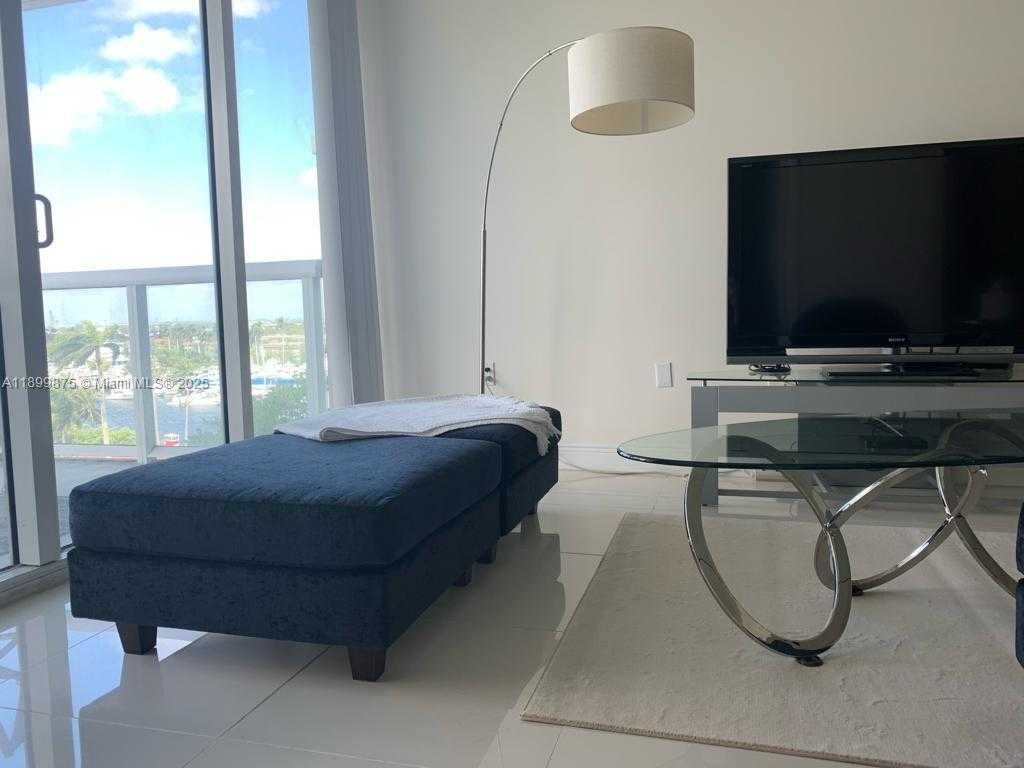 Small Image of 1861 NORTH WEST S RIVER DR #902, Miami Number 5