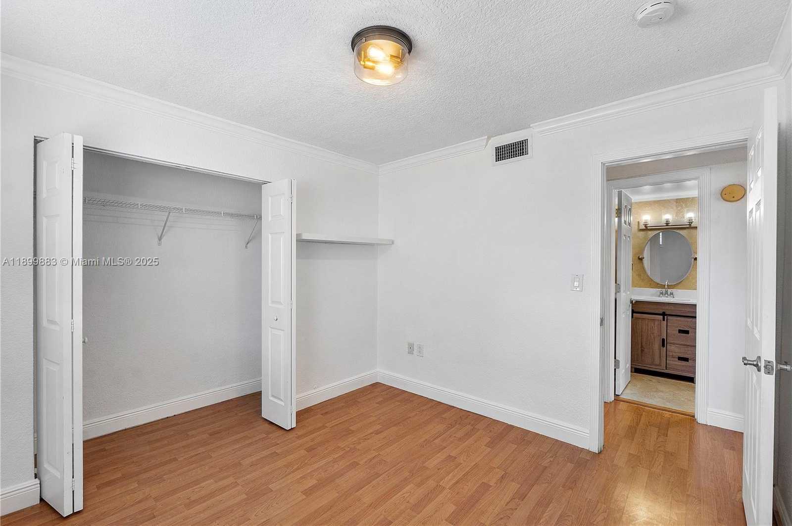 Small Image of 300 MADEIRA AVE #201, Coral Gables Number 8