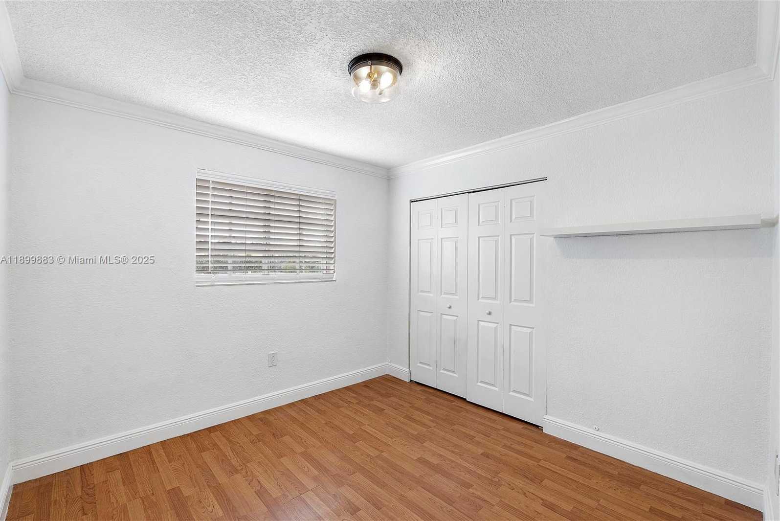 Small Image of 300 MADEIRA AVE #201, Coral Gables Number 9