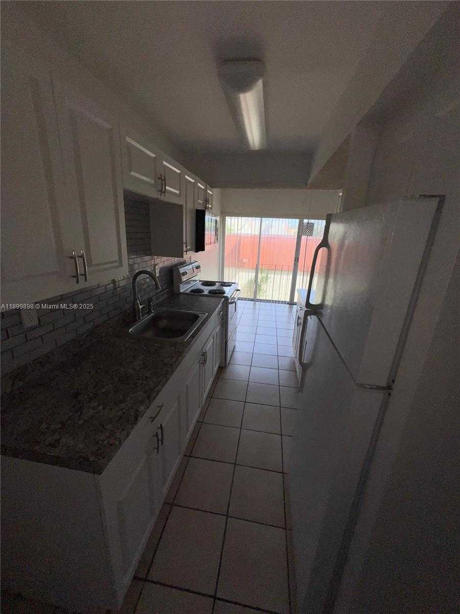 Small Image of 9370 WEST FLAGLER ST #205B, Miami Number 5