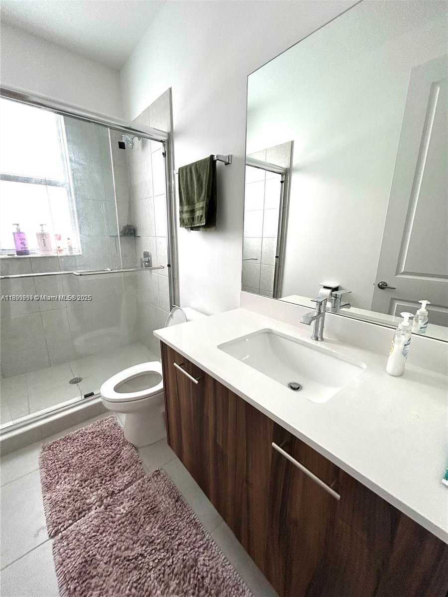 Small Image of 12220 SOUTH WEST 44TH CT, Davie Number 10