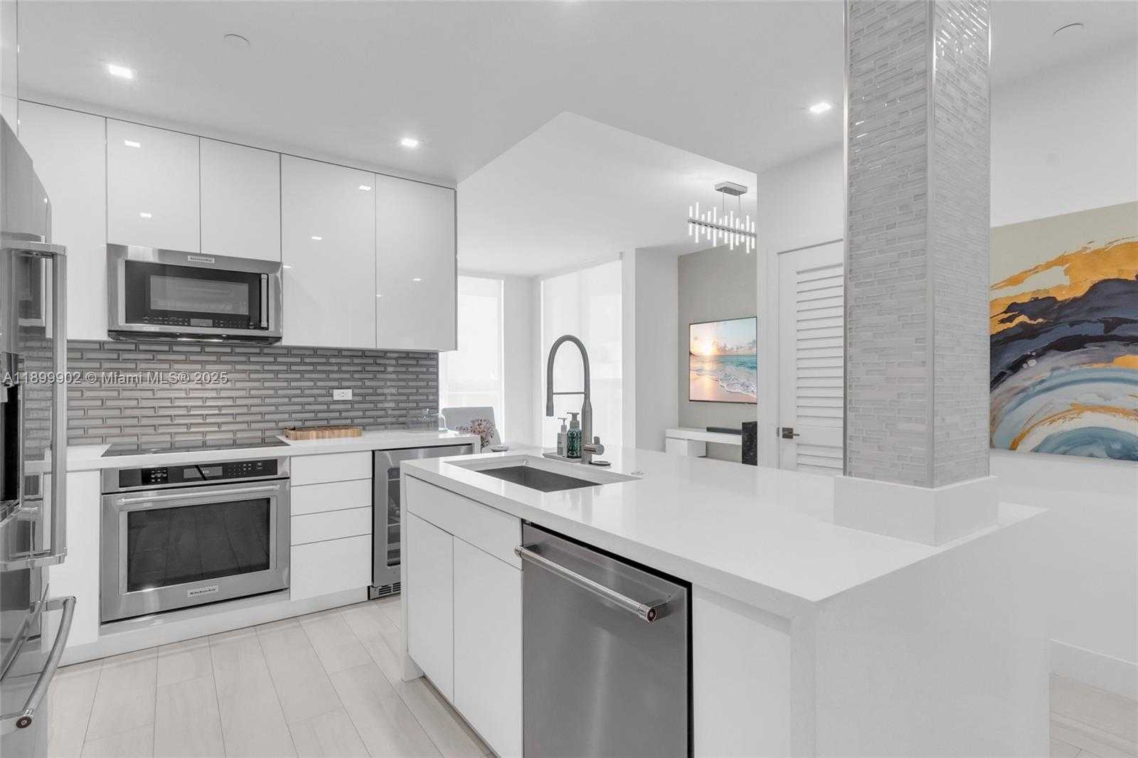 Small Image of 2525 SOUTH WEST 3RD AVE #1002, Miami Number 4