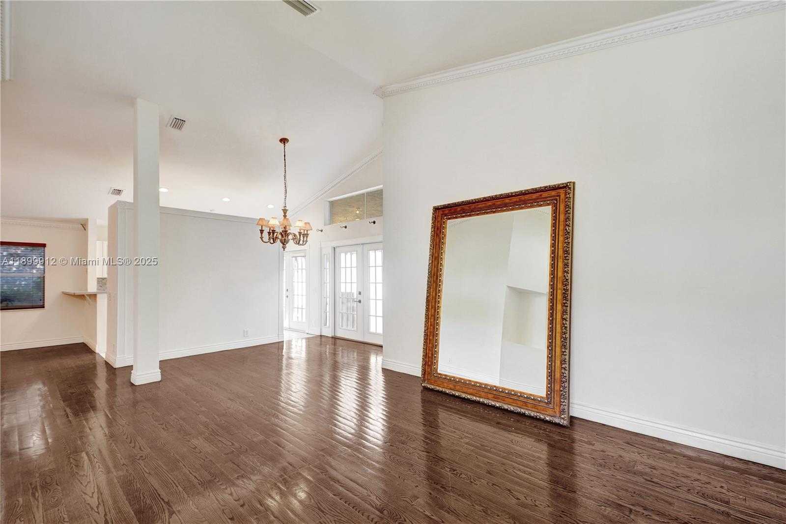 Small Image of 658 STANTON DR, Weston Number 16