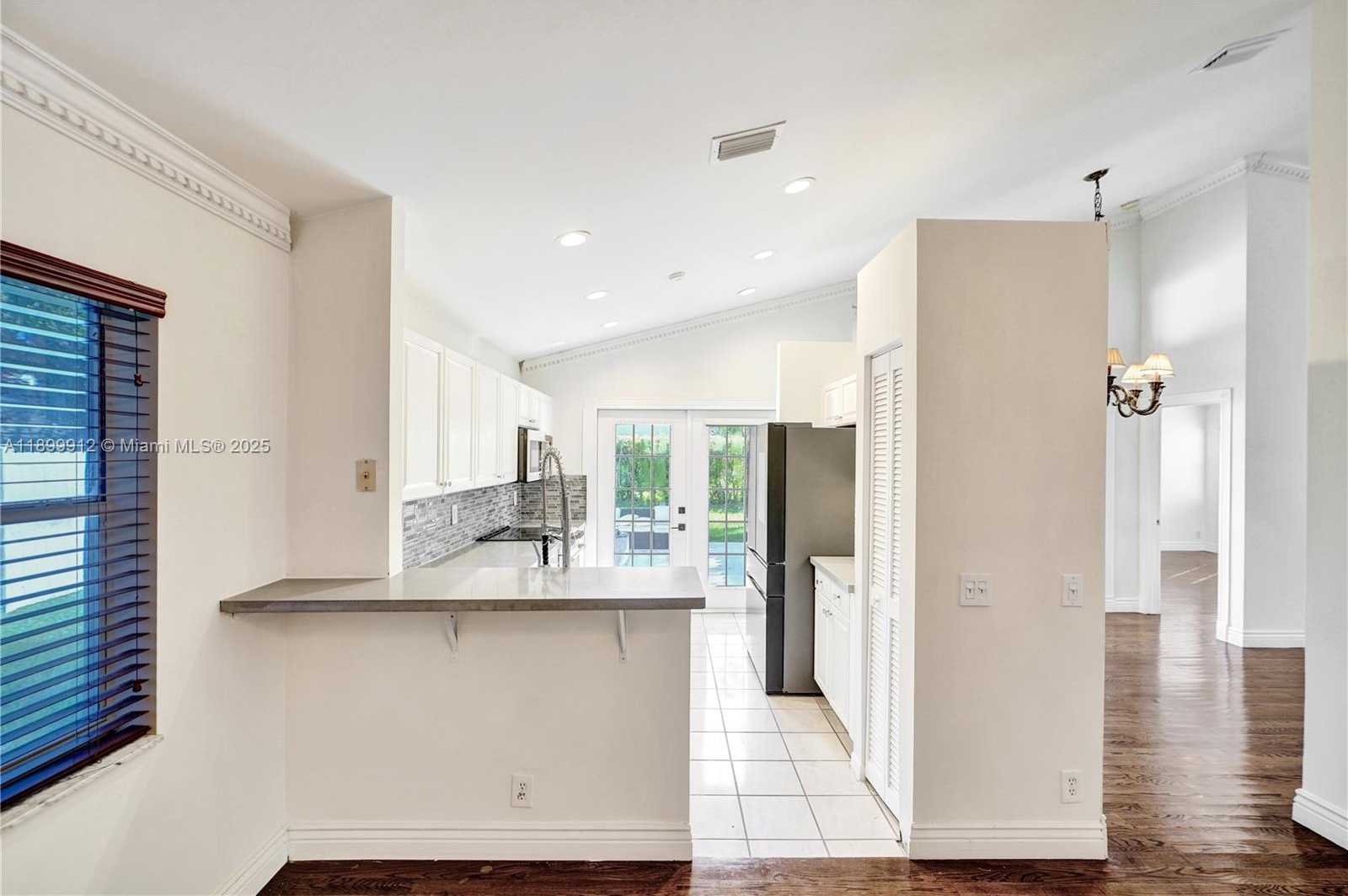 Small Image of 658 STANTON DR, Weston Number 25