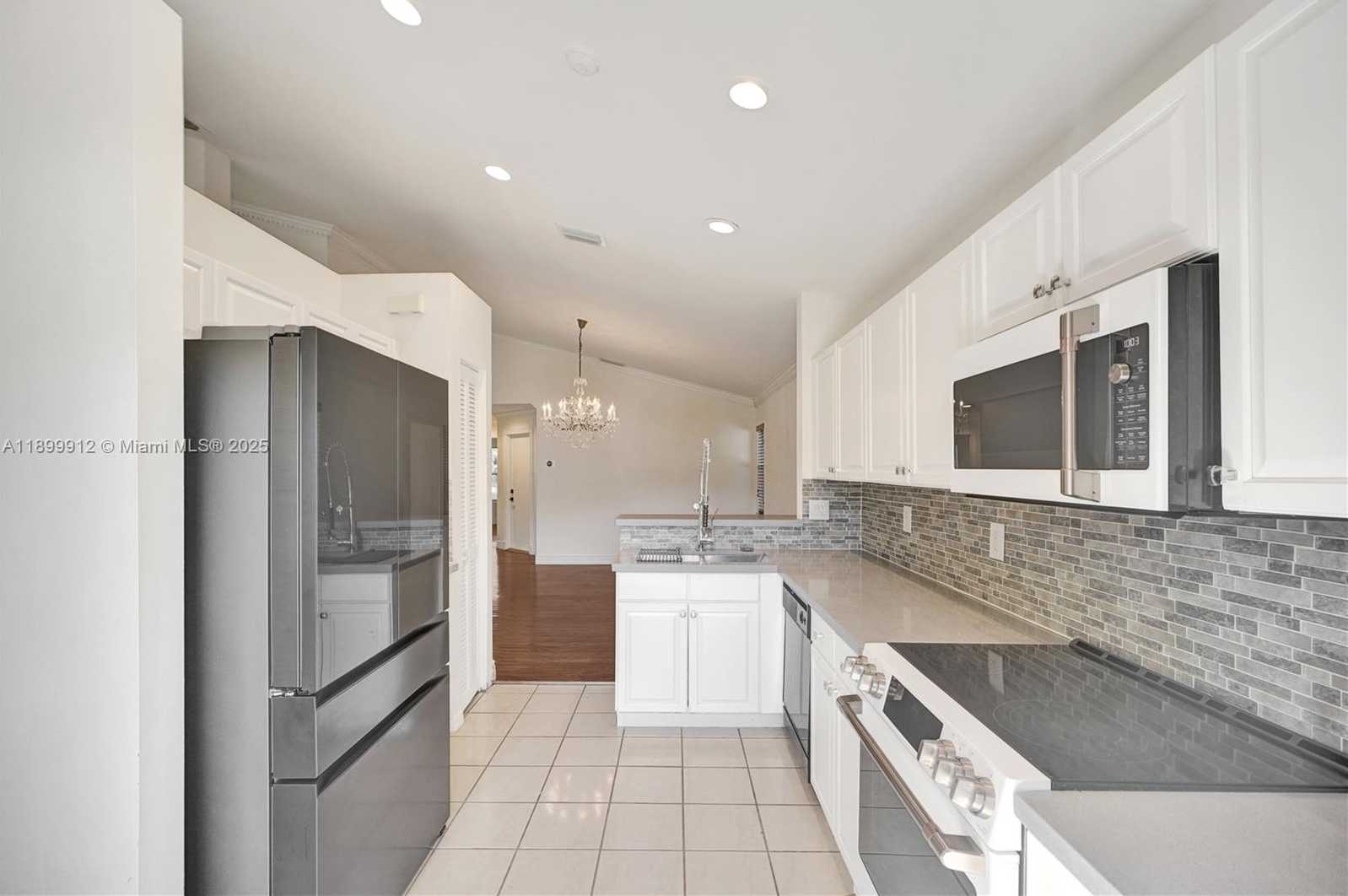 Small Image of 658 STANTON DR, Weston Number 28