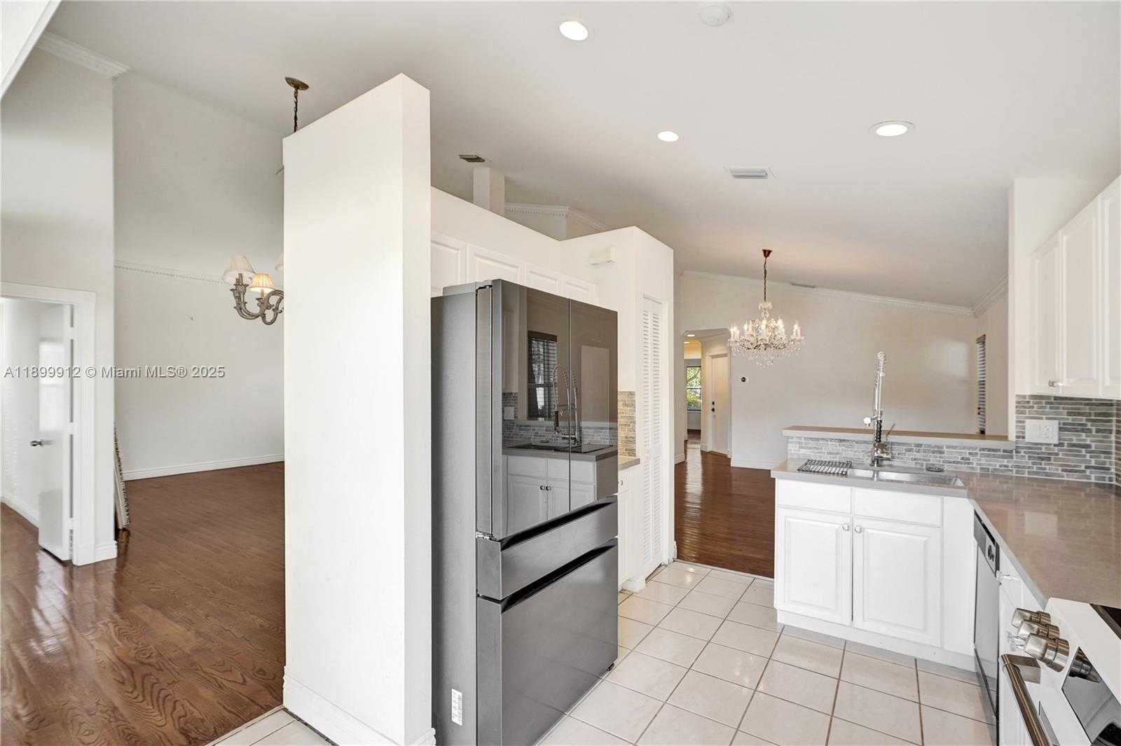 Small Image of 658 STANTON DR, Weston Number 31