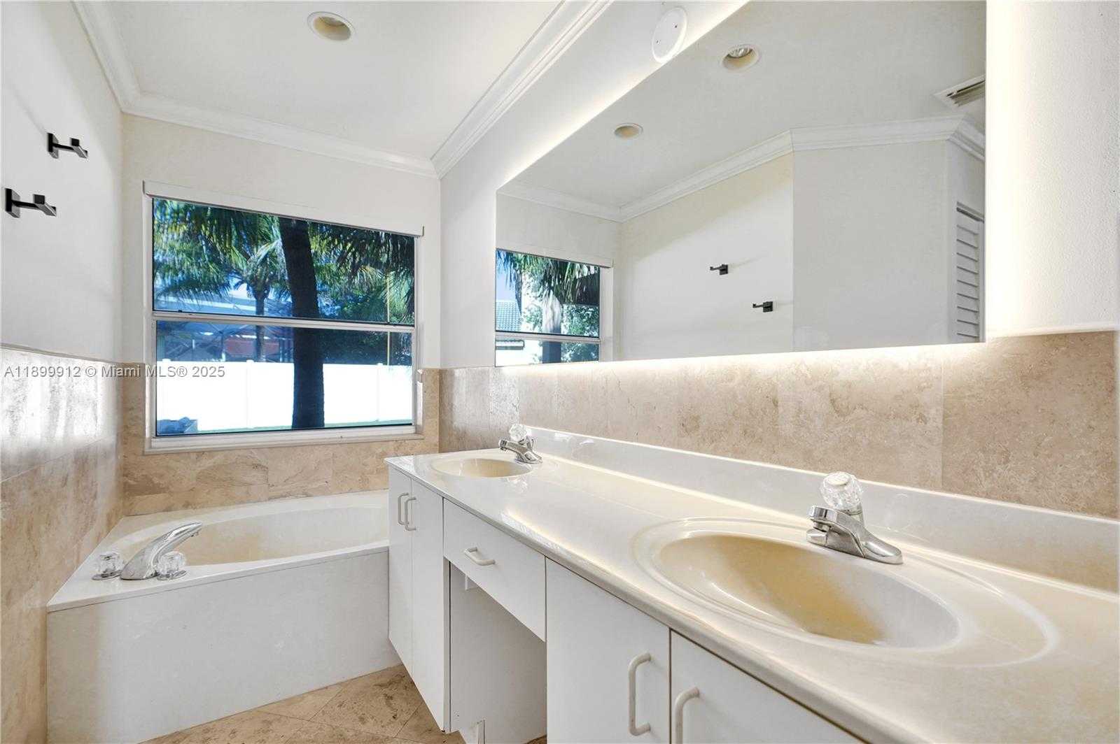 Small Image of 658 STANTON DR, Weston Number 40