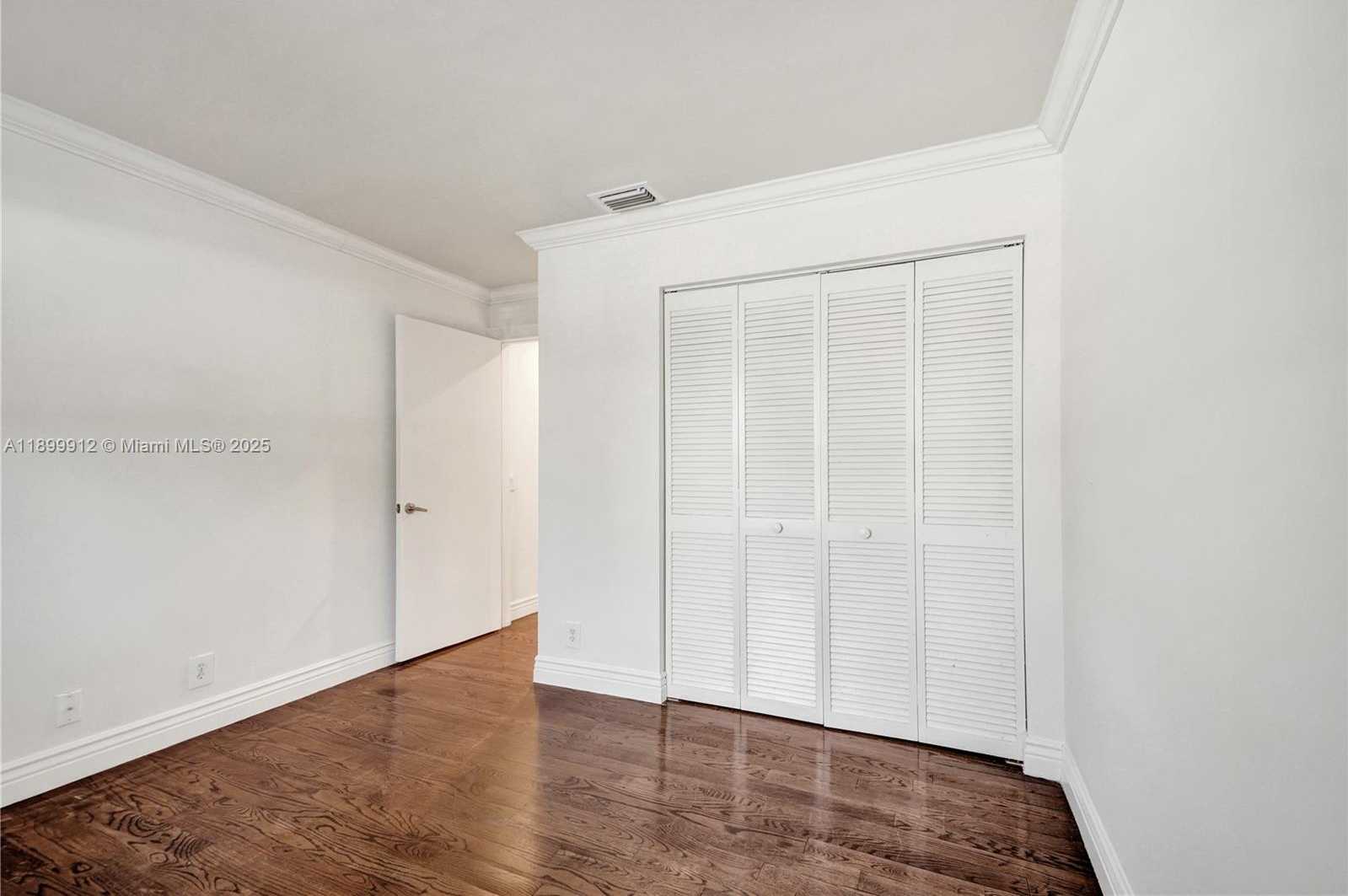 Small Image of 658 STANTON DR, Weston Number 53