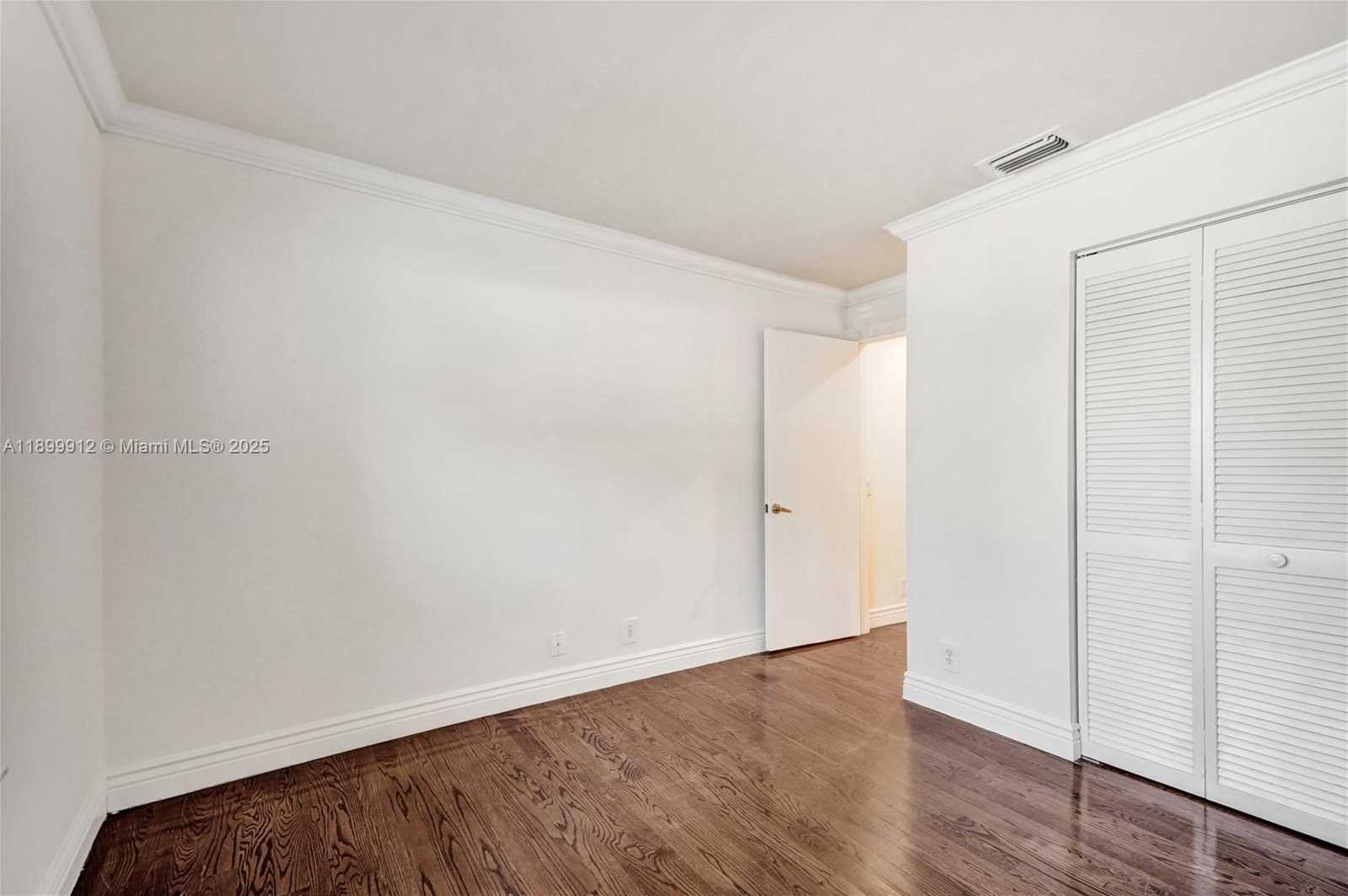 Small Image of 658 STANTON DR, Weston Number 54