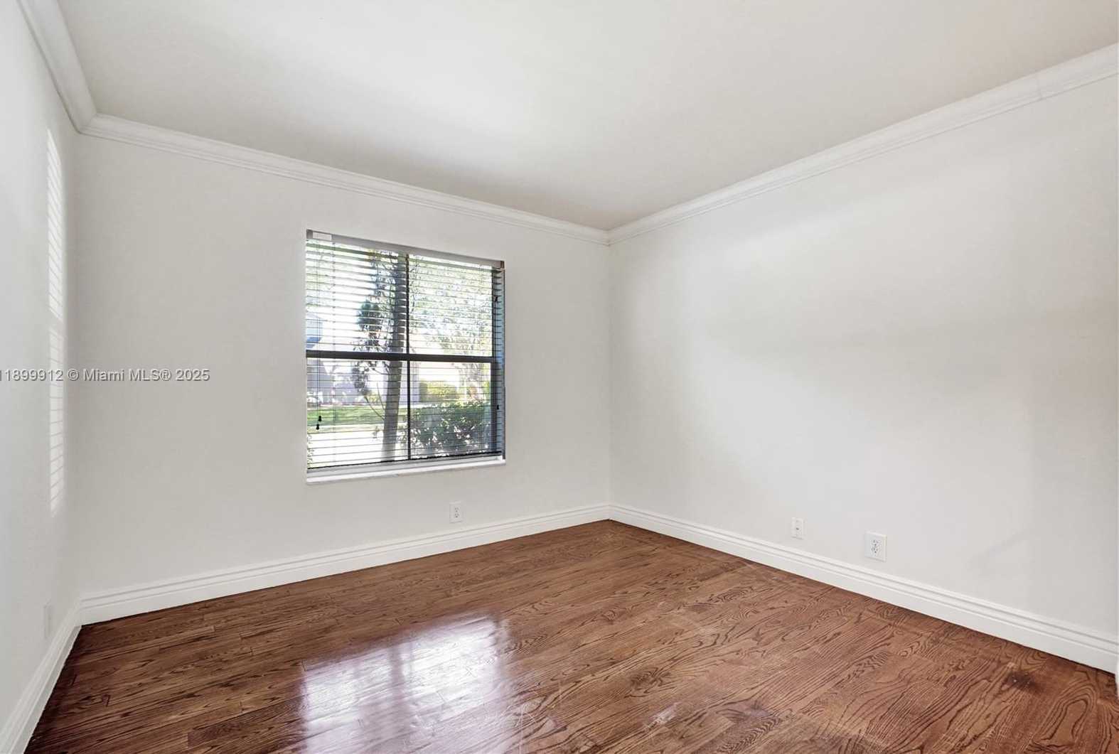 Small Image of 658 STANTON DR, Weston Number 55