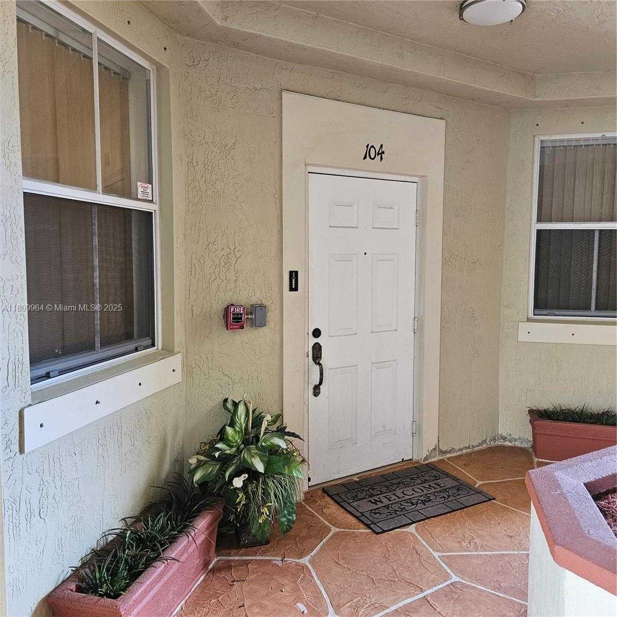 Small Image of 8980 WEST FLAGLER ST #104, Miami Number 4