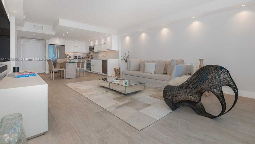 Small Image of 2301 COLLINS AVE #738, Miami Beach Number 12