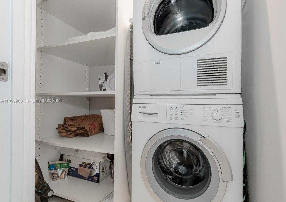 Small Image of 2301 COLLINS AVE #738, Miami Beach Number 24