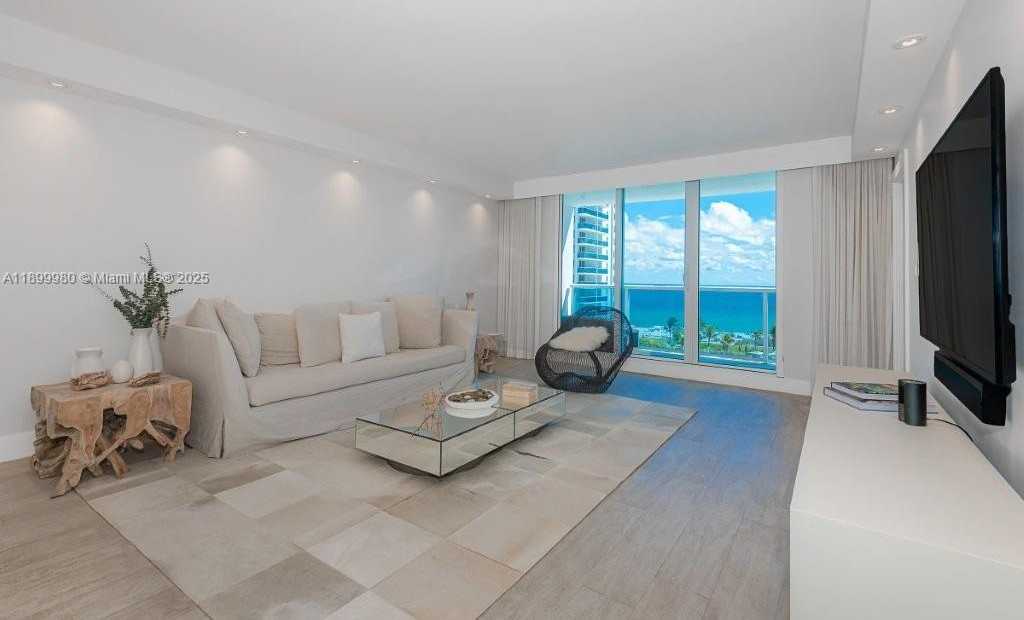 Small Image of 2301 COLLINS AVE #738, Miami Beach Number 9