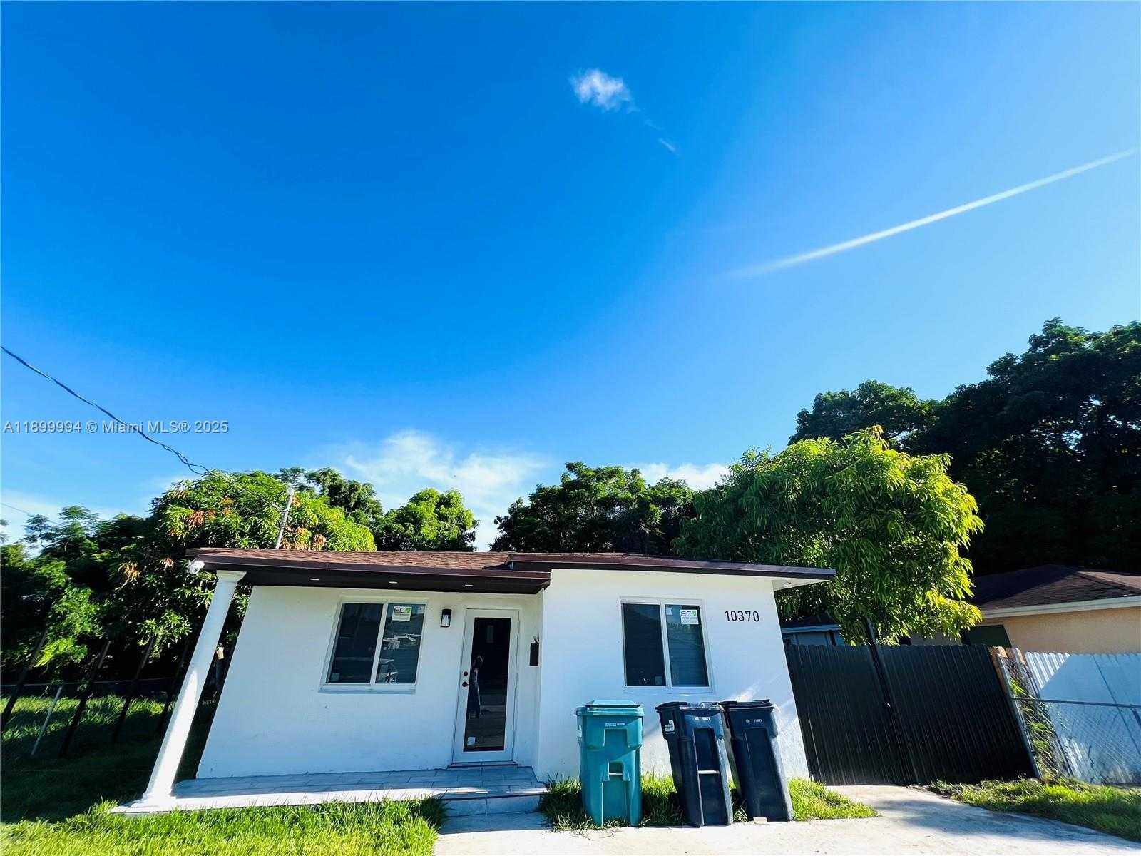 Small Image of 10370 SOUTH WEST 174TH TER #NA, Miami Number 2