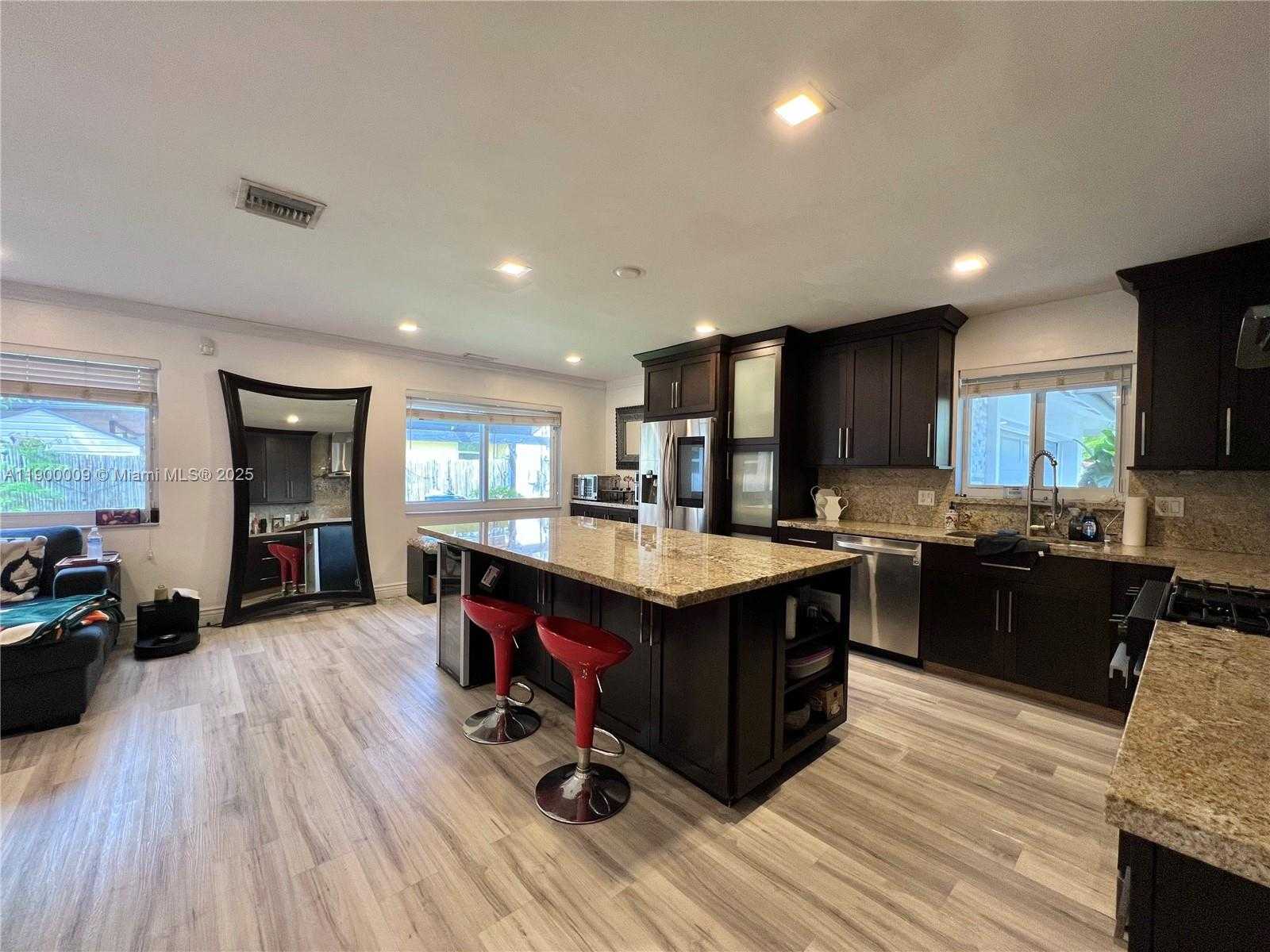 Small Image of 10220 SOUTH WEST 160TH ST #10220, Miami Number 14