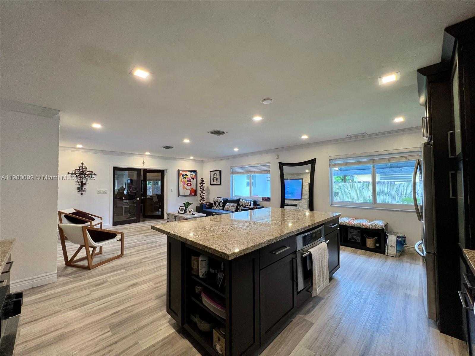 Small Image of 10220 SOUTH WEST 160TH ST #10220, Miami Number 19