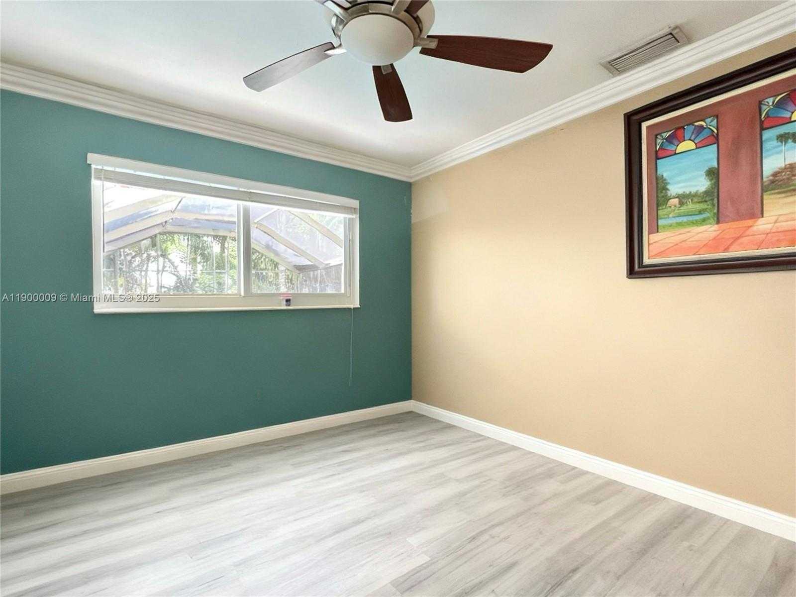 Small Image of 10220 SOUTH WEST 160TH ST #10220, Miami Number 3