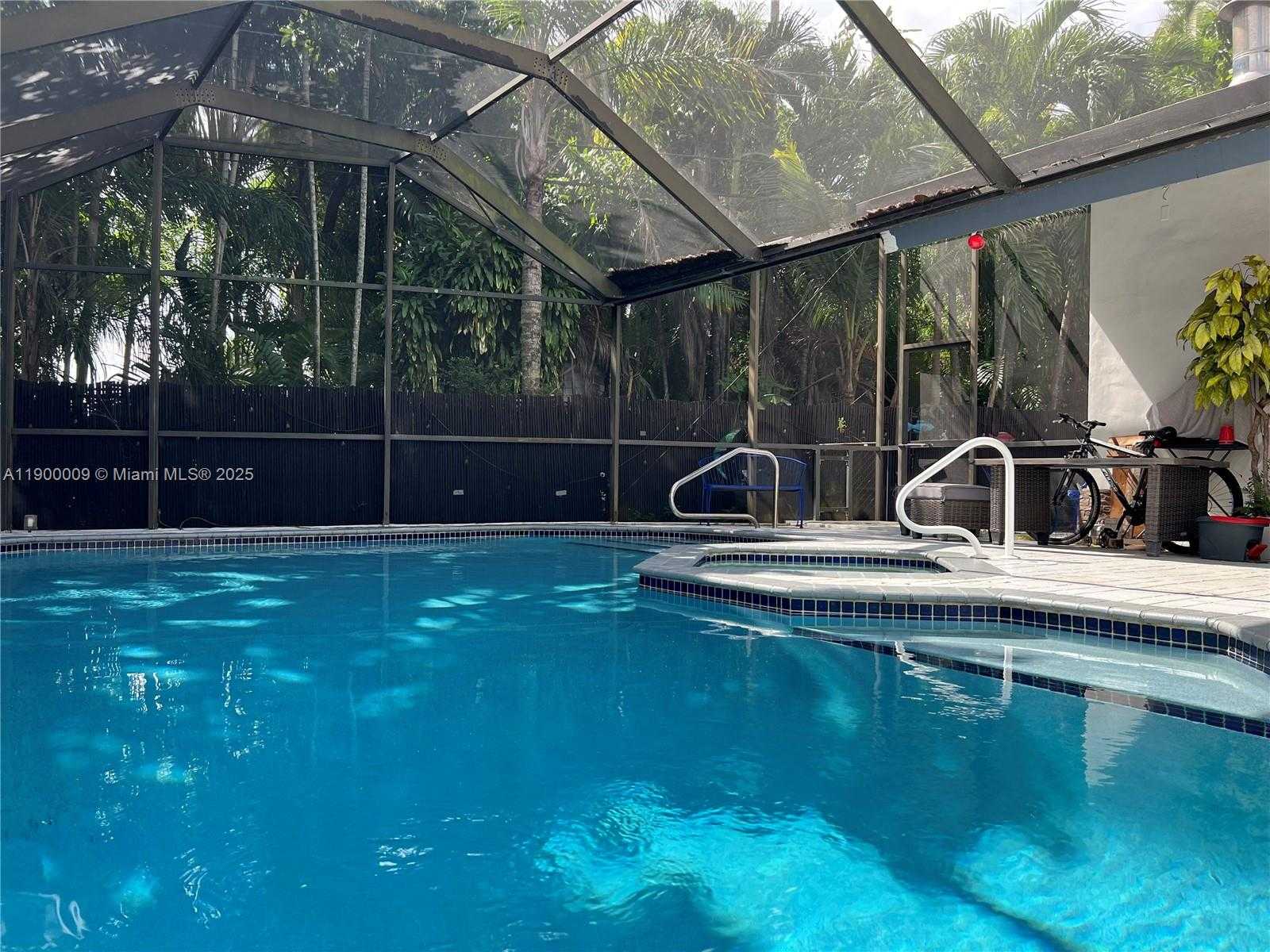 Small Image of 10220 SOUTH WEST 160TH ST #10220, Miami Number 46