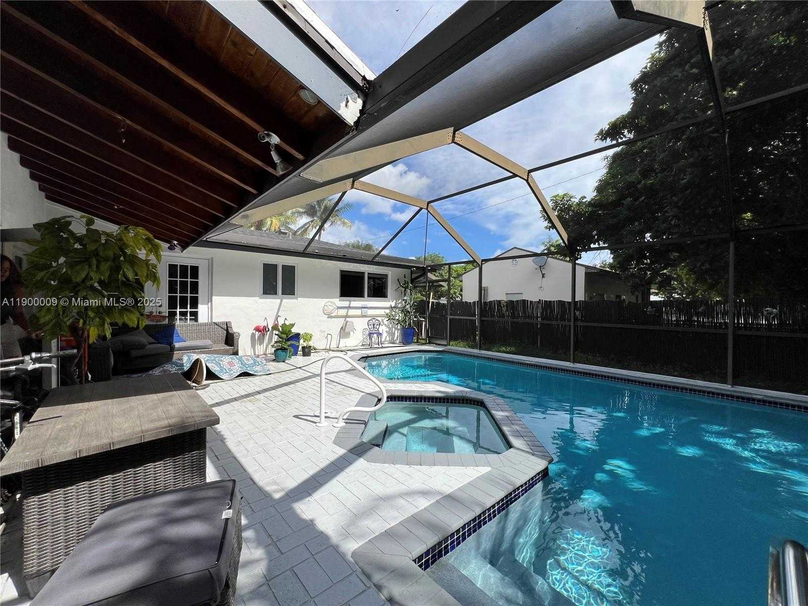 Small Image of 10220 SOUTH WEST 160TH ST #10220, Miami Number 53