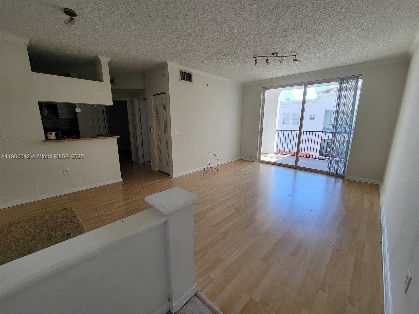 Small Image of 17150 NORTH BAY RD #2922, Sunny Isles Beach Number 10