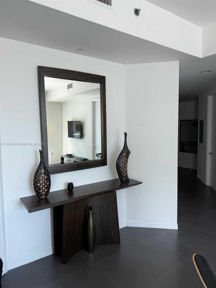 Small Image of 55 SOUTH EAST 6TH ST #4102, Miami Number 5