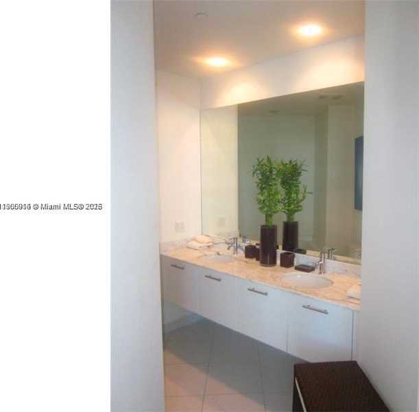 Small Image of 55 SOUTH EAST 6TH ST #4102, Miami Number 7