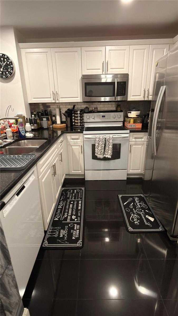 Small Image of 4500 NORTH WEST 107TH AVE #202-9, Doral Number 15