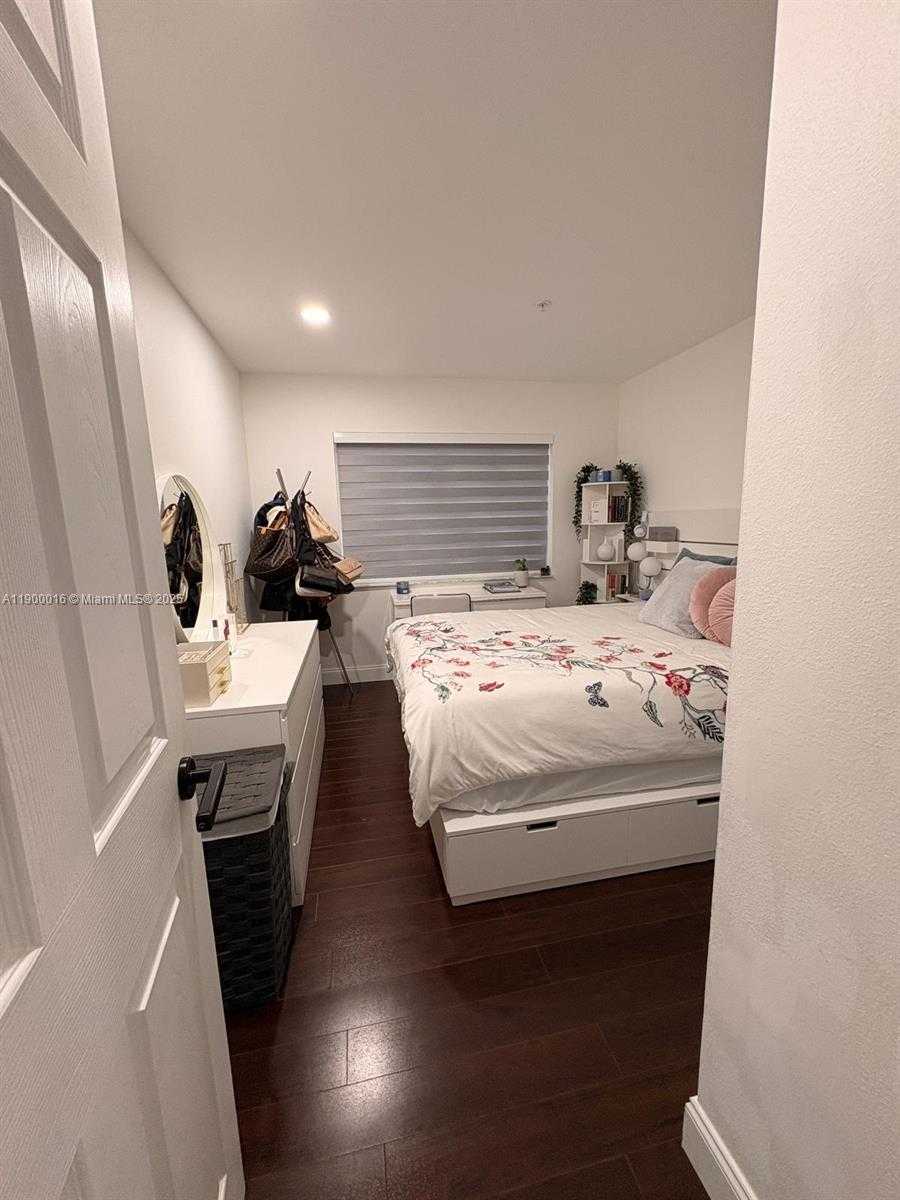 Small Image of 4500 NORTH WEST 107TH AVE #202-9, Doral Number 17
