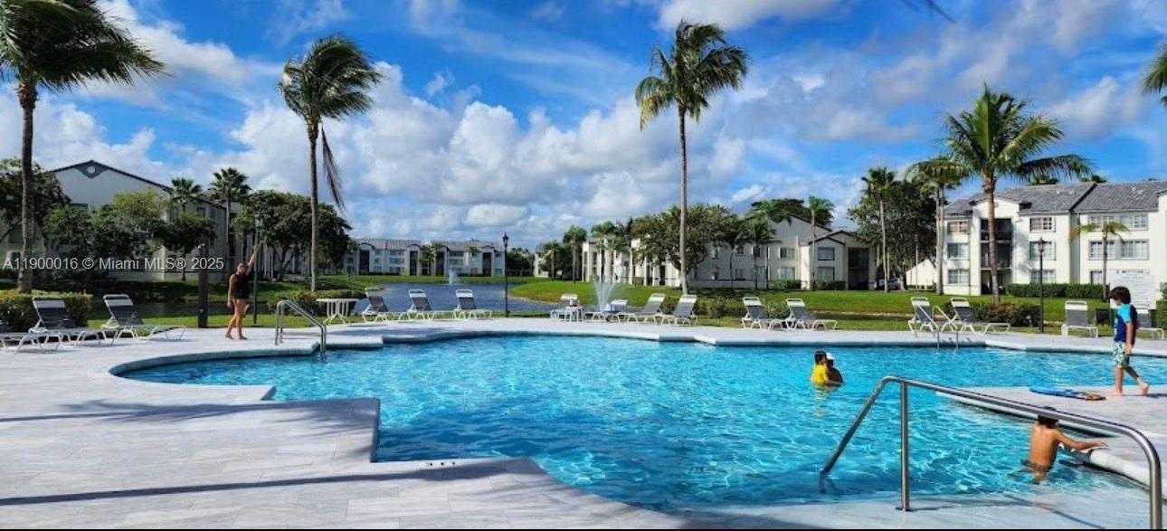 Small Image of 4500 NORTH WEST 107TH AVE #202-9, Doral Number 5